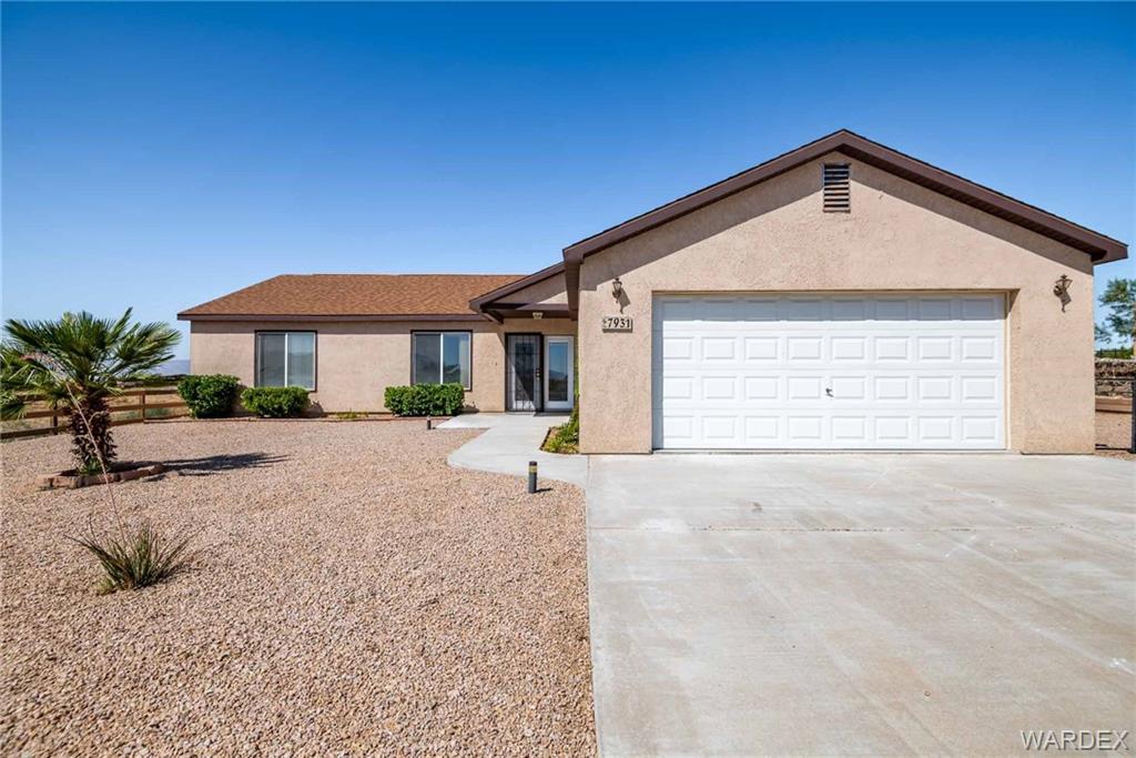 7931 Monte Tesoro Drive - Photo 1