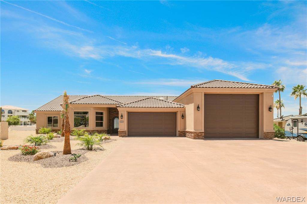 562 Hughes Lane - Photo 1
