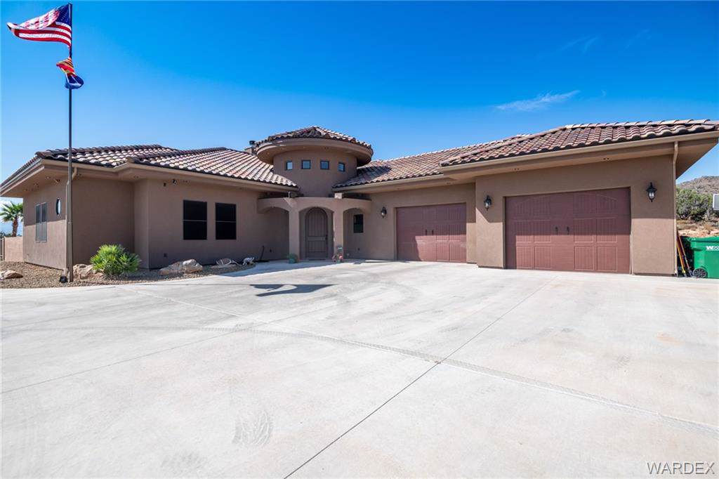 948 Anchor Drive - Photo 1