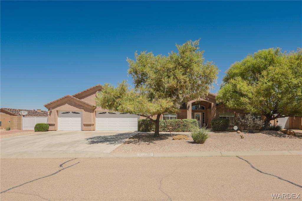 4211 Edgerock Avenue - Photo 1