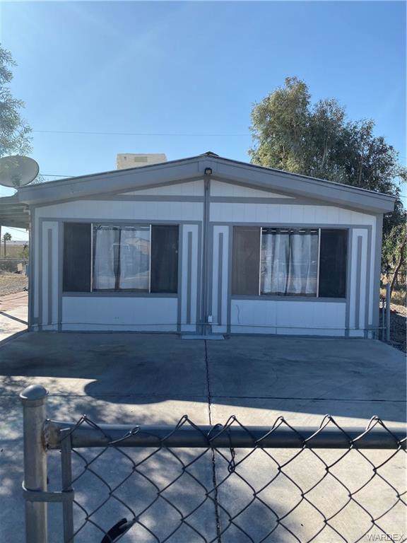 614 Silver Lane - Photo 1