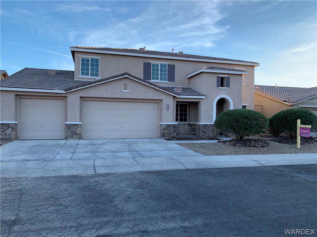 580 Downey Drive - Photo 1