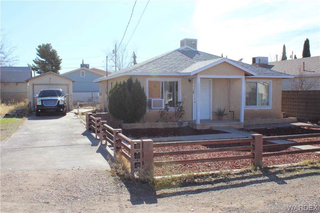 2034 Chambers Avenue - Photo 1