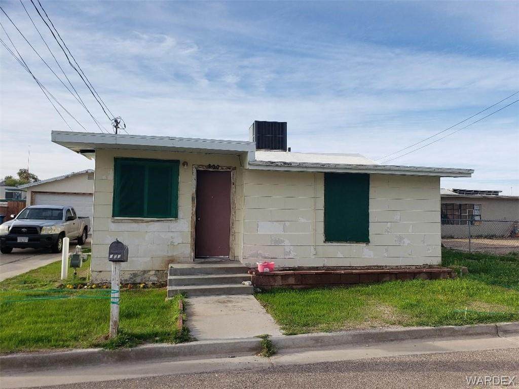 803 Downey Avenue - Photo 1