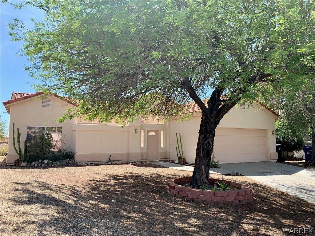2835 Amberwood Drive - Photo 1