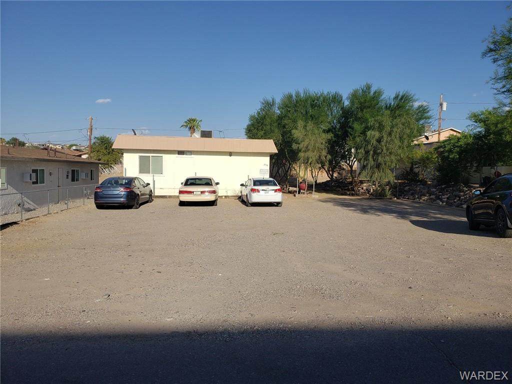 1558 Sierra Vista Drive - Photo 1