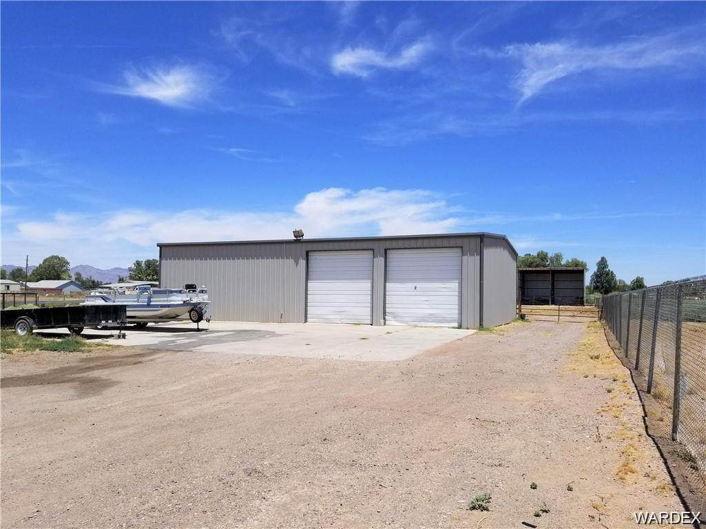 1805 Vista Drive - Photo 1