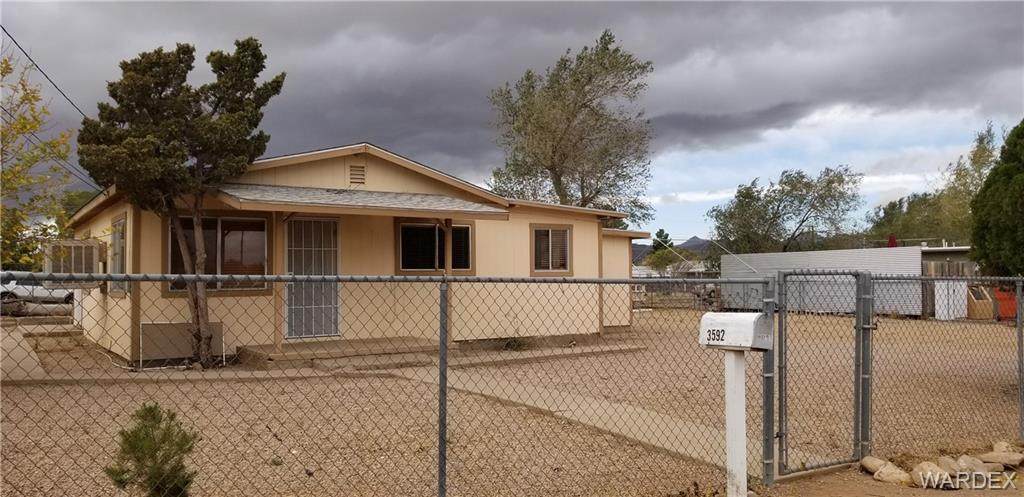 3592 Diagonal Way - Photo 1