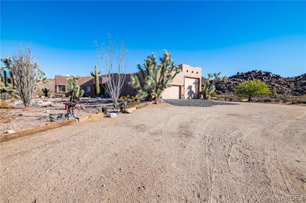 18060 Tom Mix Road - Photo 1
