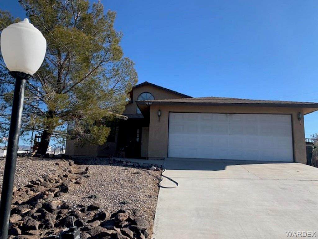 3946 King Road - Photo 1