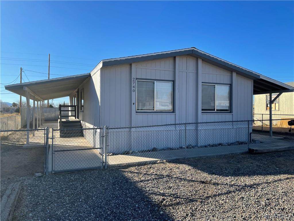 2740 Devlin Avenue - Photo 1
