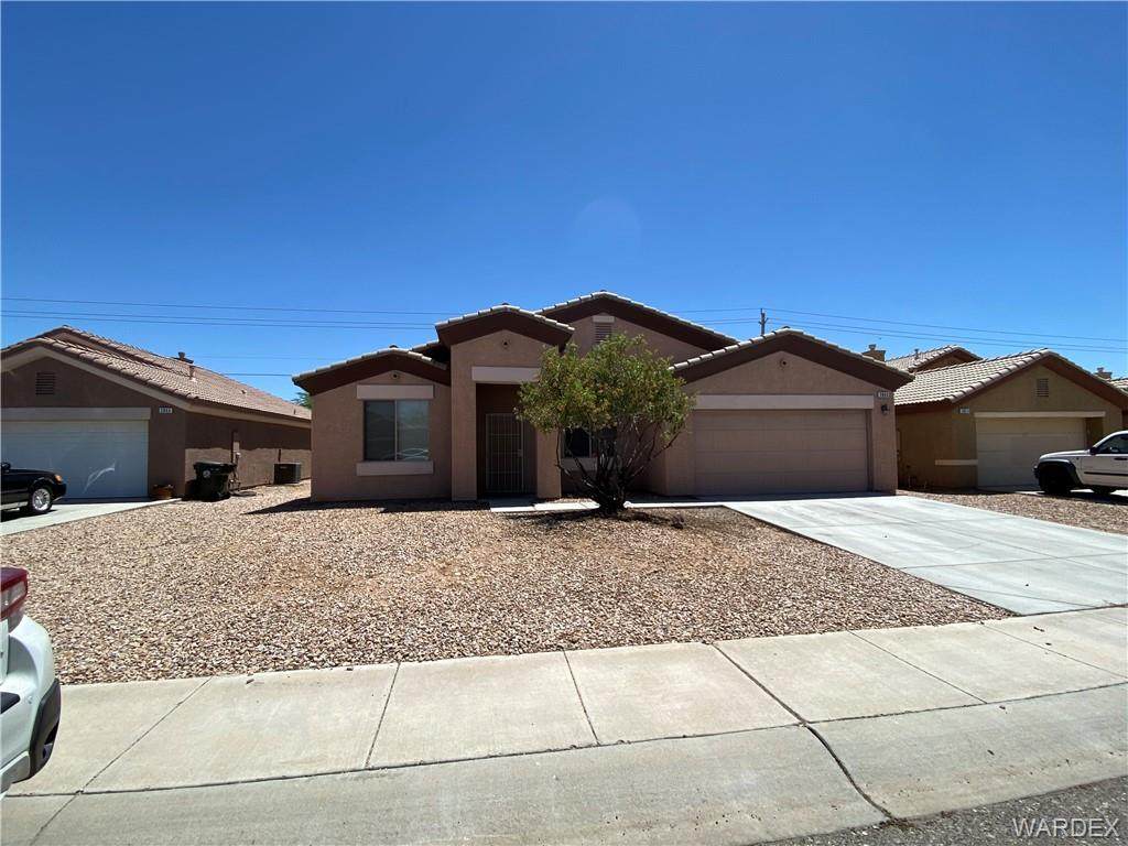 3860 Heather Avenue - Photo 1