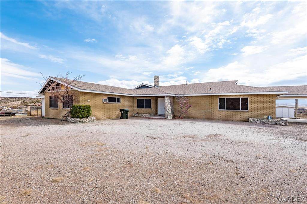 3300 Metwell Drive - Photo 1