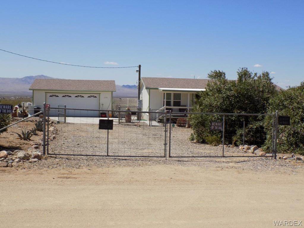 15709 Iron Drive - Photo 1