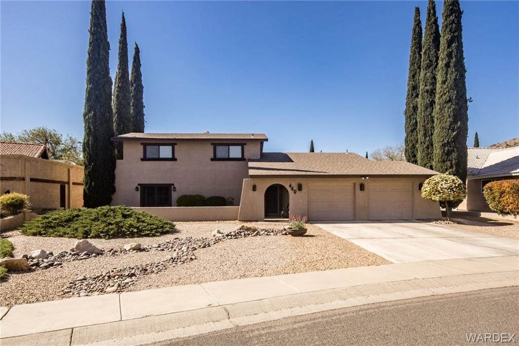 440 Greenway Drive - Photo 1