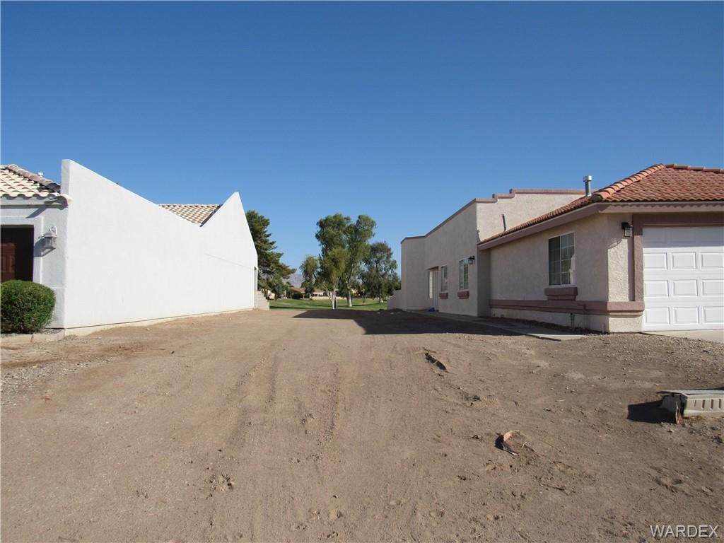 1599 Country Club Way - Photo 1
