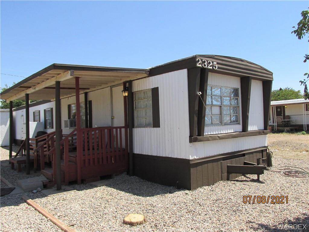 2325 Packard Avenue - Photo 1
