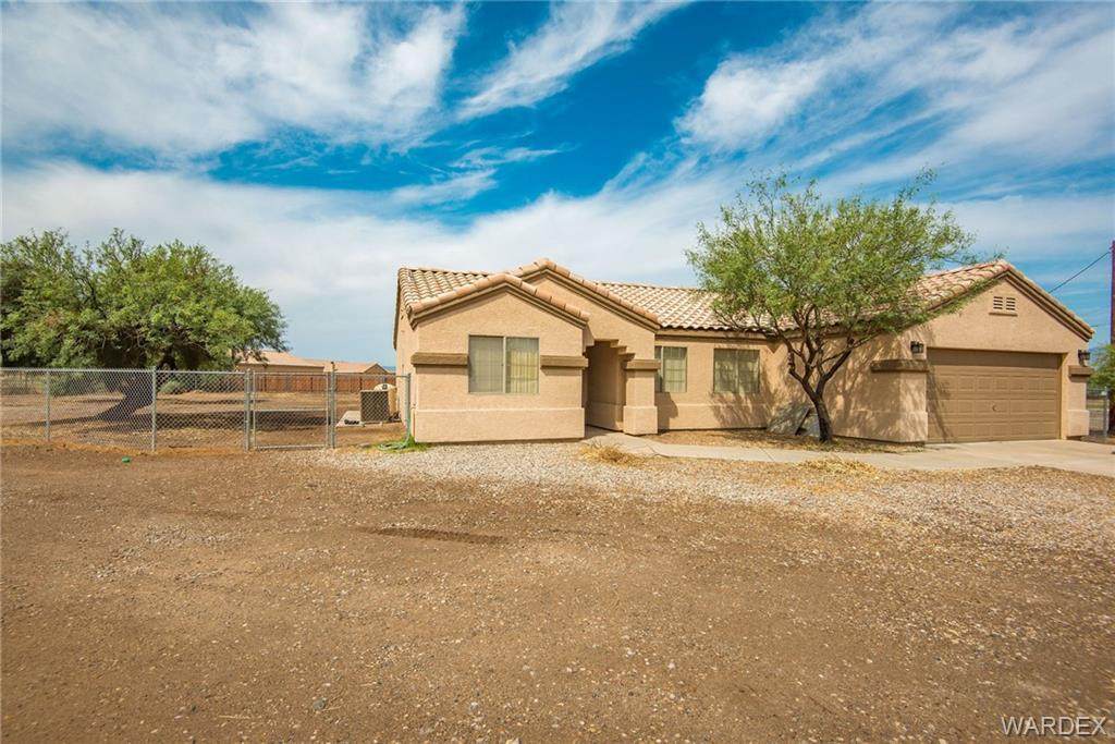 1814 Paul Road - Photo 1