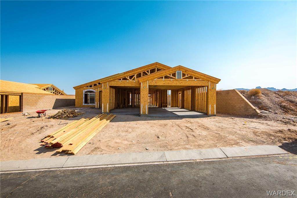 2685 Kingman Avenue - Photo 1