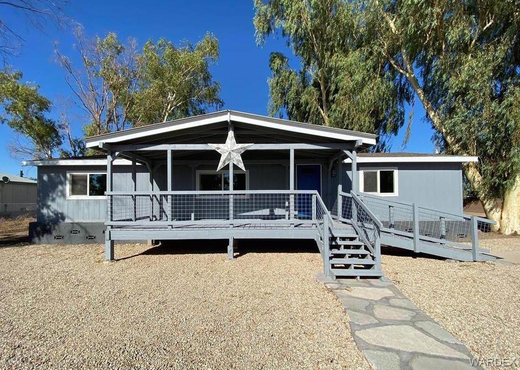 10242 Empire Road - Photo 1