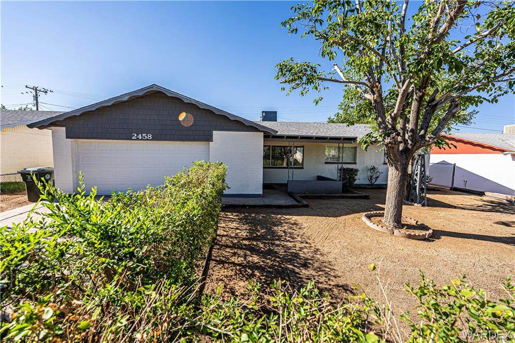 2458 Miami Avenue - Photo 1