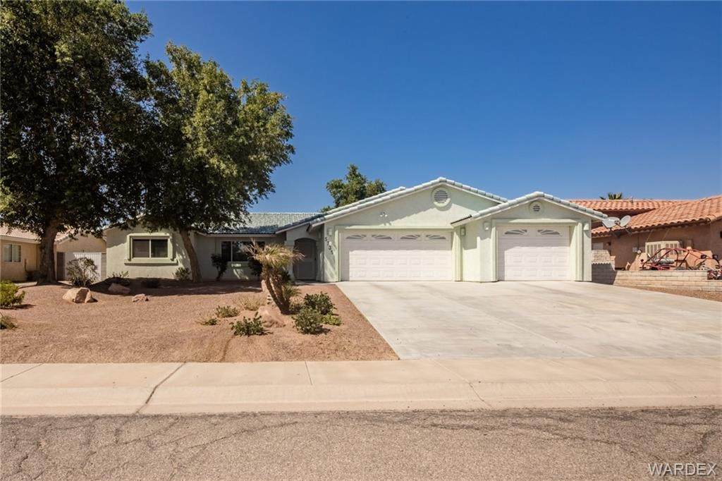 5735 Sunrise Drive - Photo 1