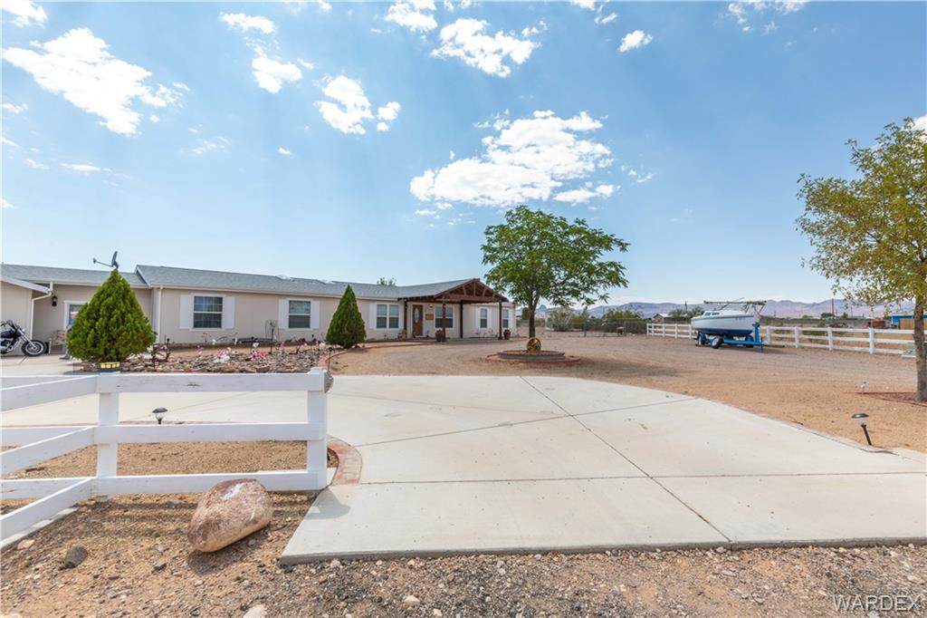 789 Eloy Road - Photo 1