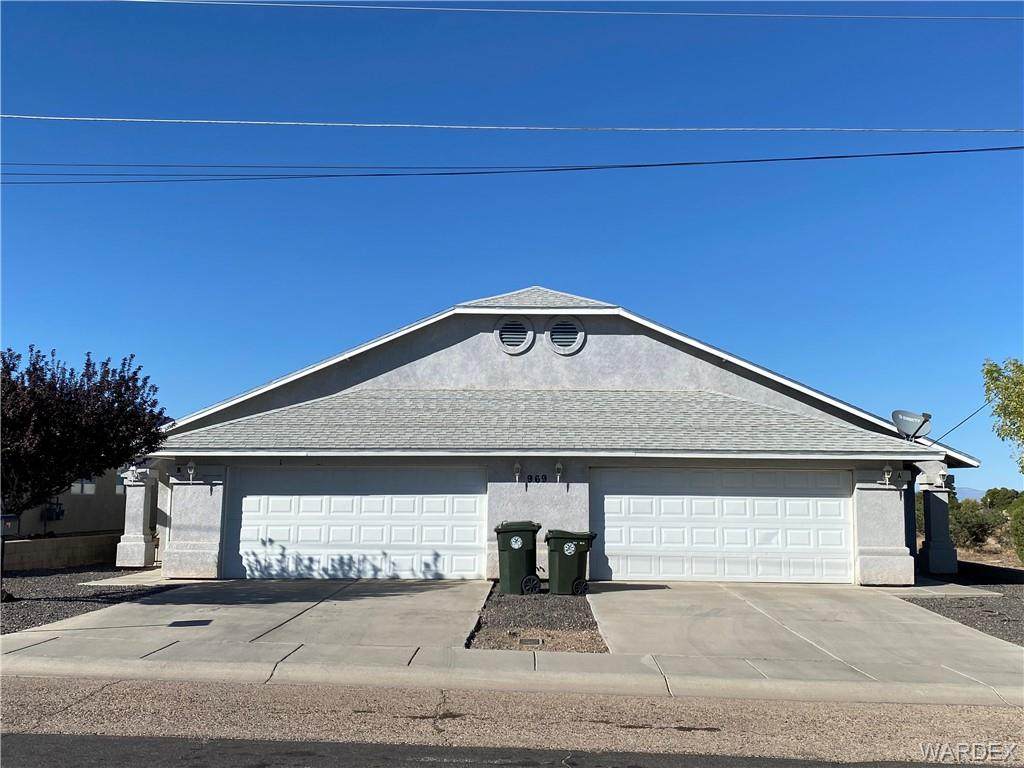 969 Beverly Avenue - Photo 1