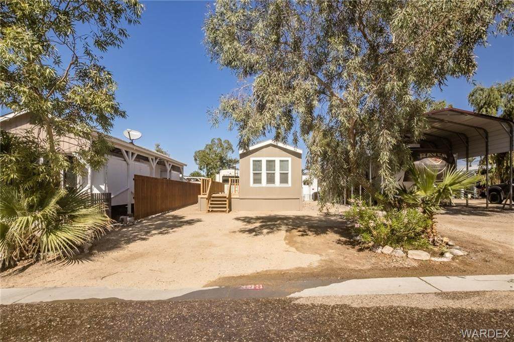 1600 Silver Creek Road - Photo 1