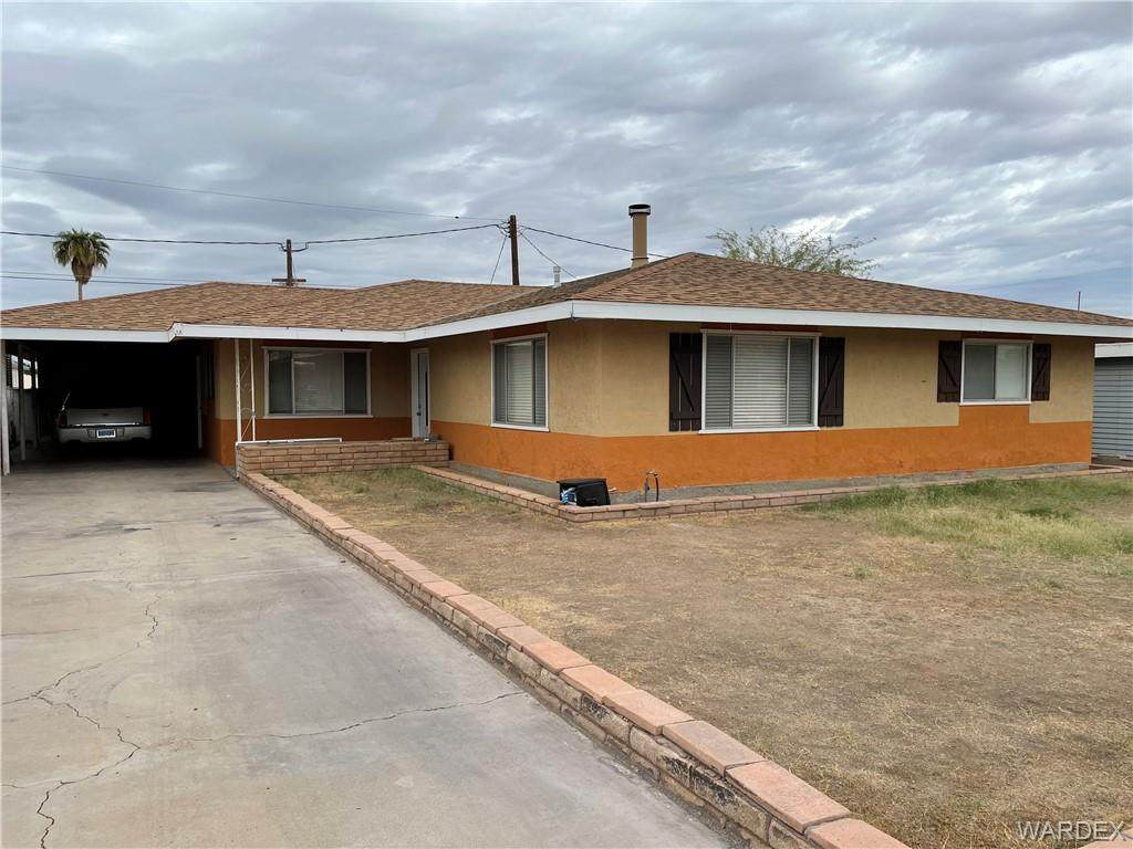 137 Erin Drive - Photo 1