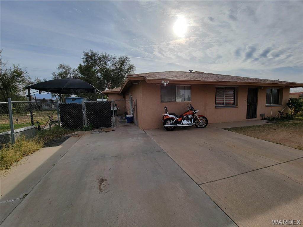 3550 Butler Avenue - Photo 1