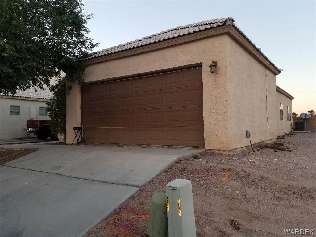 1143 Pear Tree - Photo 1