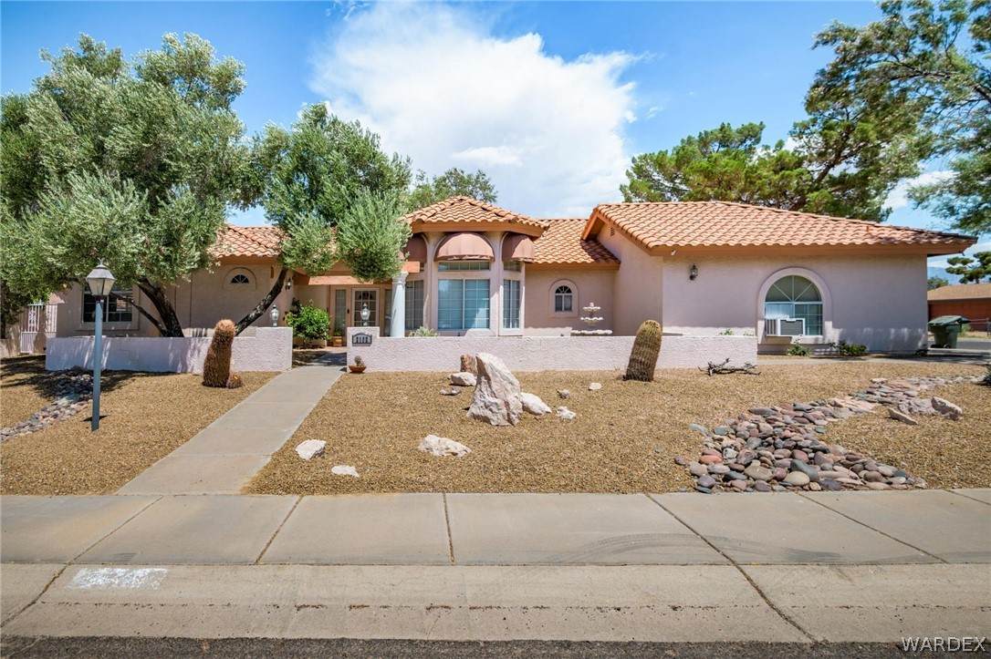 2102 Golf Drive - Photo 1