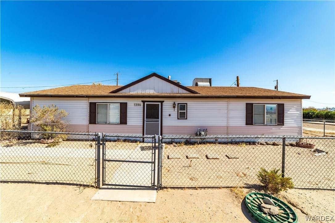 1386 Sierra Road - Photo 1