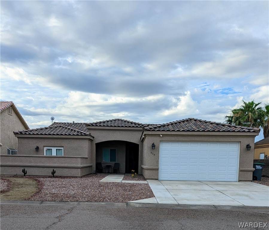 530 Kingsley Street - Photo 1