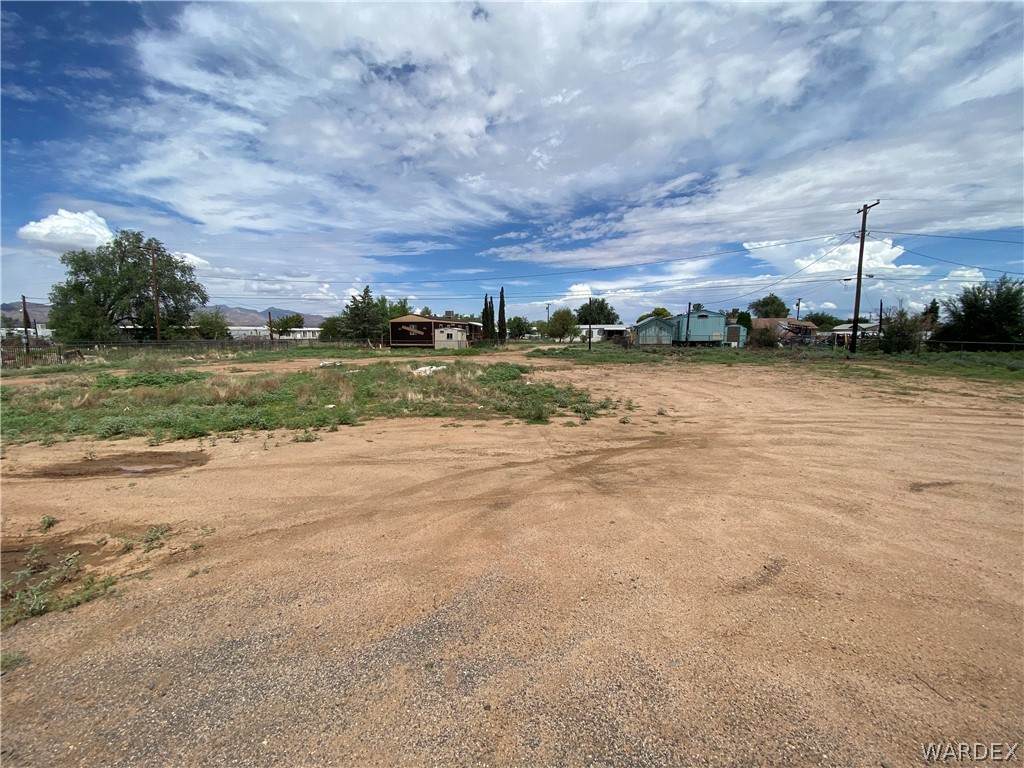3549 Hearne Avenue - Photo 1