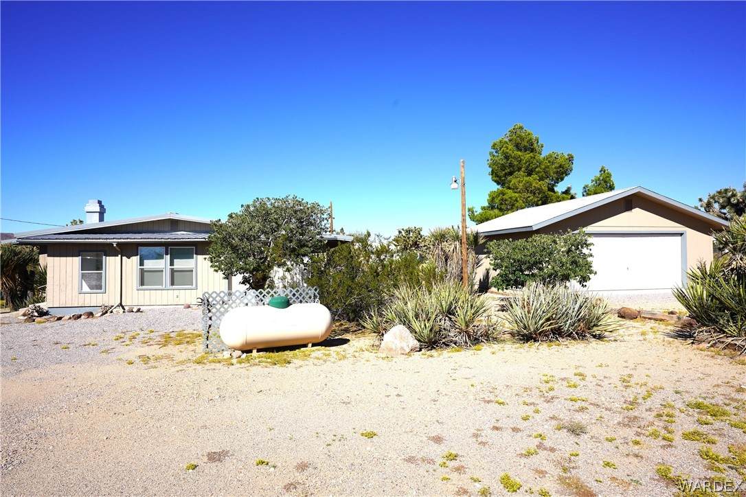 16932 Lakeside Drive - Photo 1