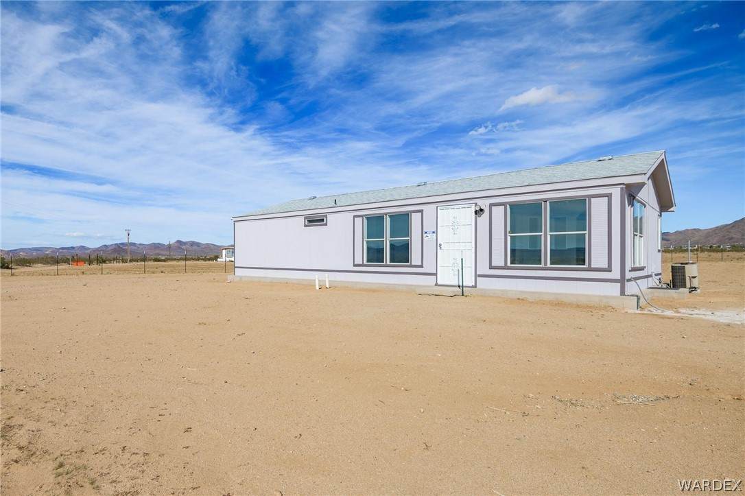 14770 Edgemont Road - Photo 1