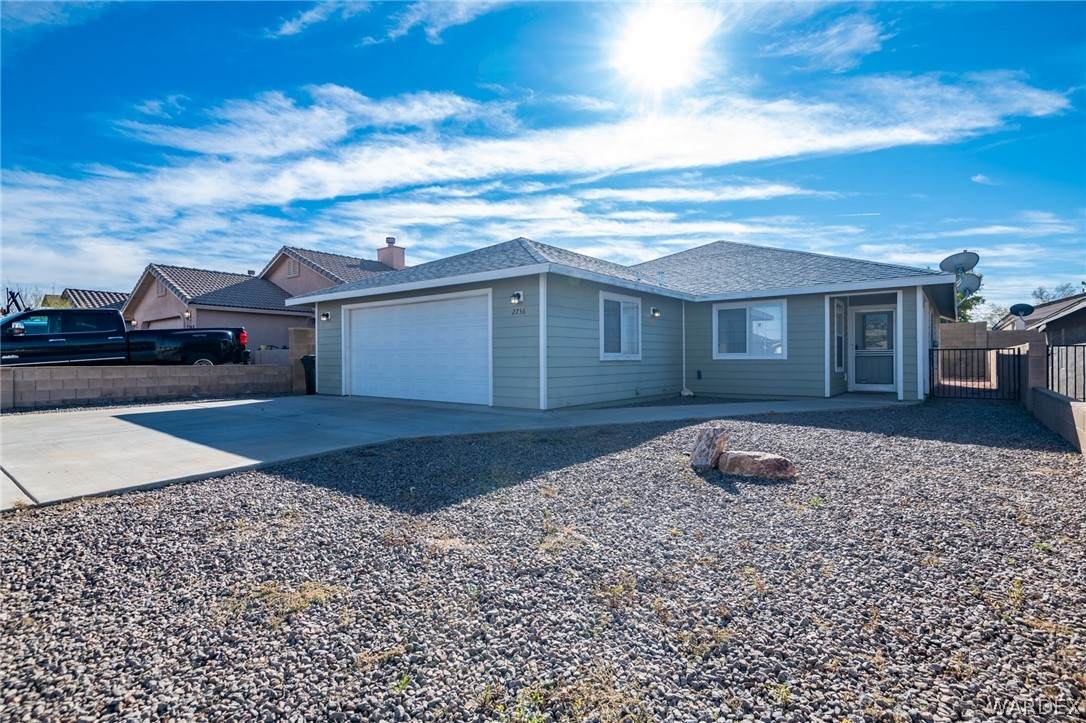 2736 Emerson Avenue - Photo 1