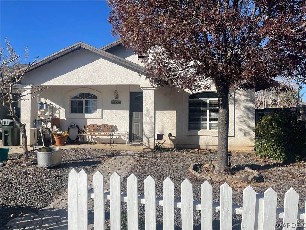 2307 Main Street - Photo 1