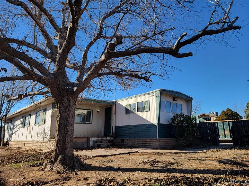 2740 Packard Avenue - Photo 1