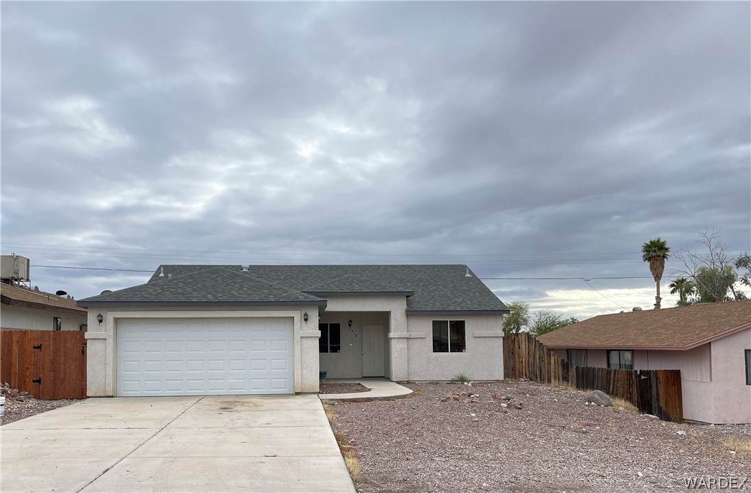 418 Emery Drive - Photo 1