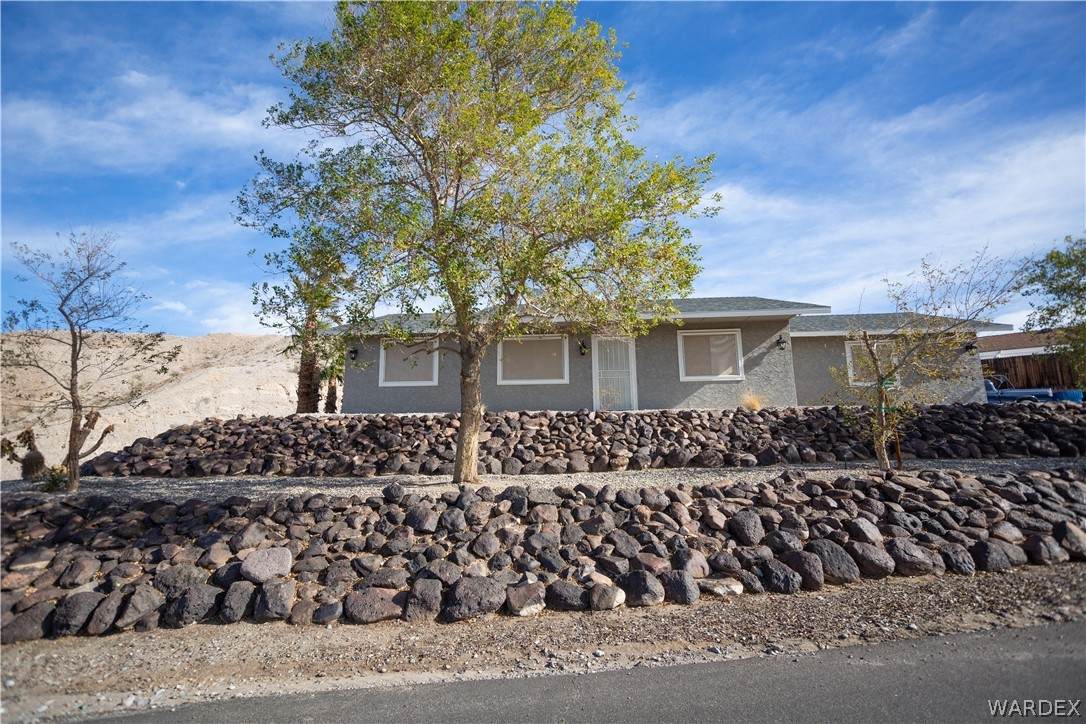 3620 Gloria Avenue - Photo 1