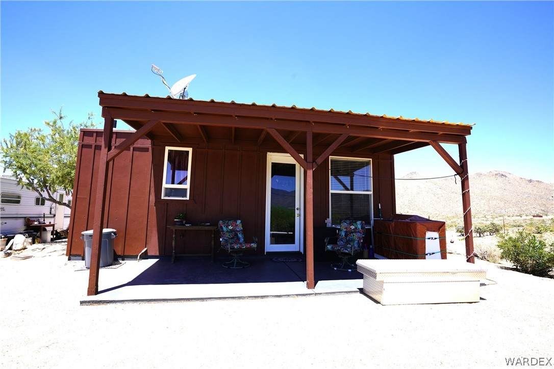 6039 Sunshine Road - Photo 1