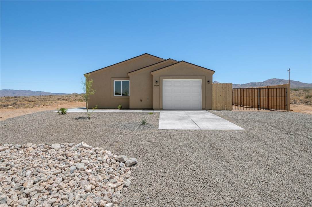9410 Vista Drive - Photo 1