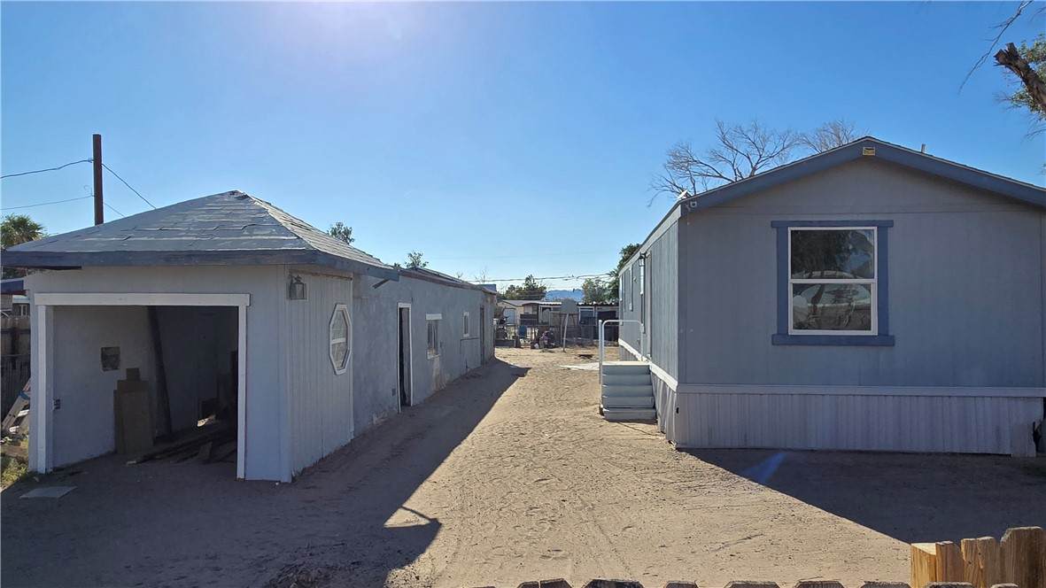 10025 Driftwood Circle - Photo 1