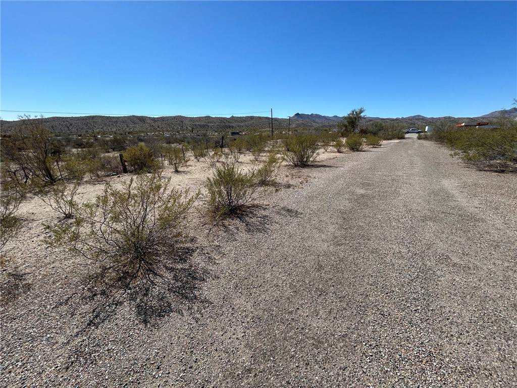203-14-009 Hwy 93 - Photo 1