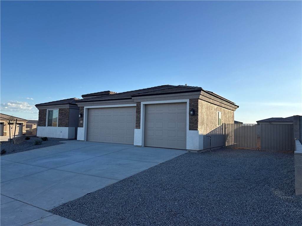 3564 Charleston Loop - Photo 1