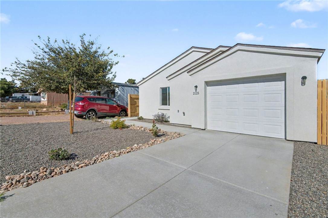 2125 Butler Avenue - Photo 1