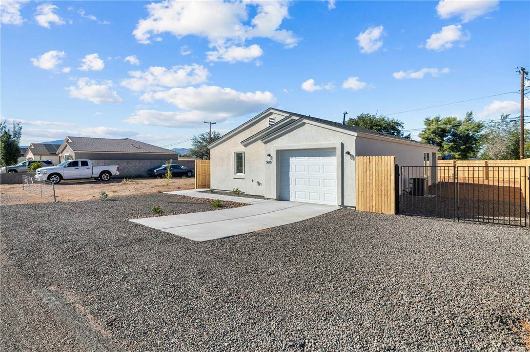 3685 Northern Avenue - Photo 1